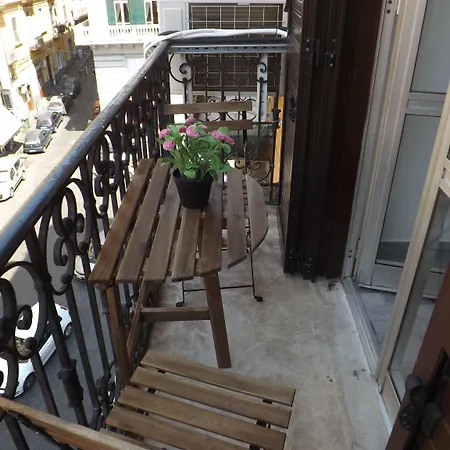 Bed & Breakfast Domus Alma 3*