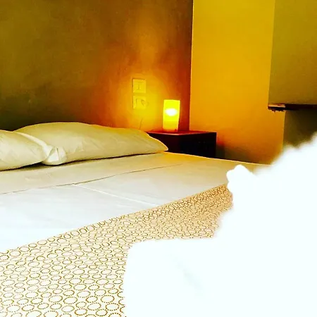 Domus Alma فندق مبيت وإفطار