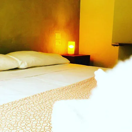 Domus Alma Bed and Breakfast 3*