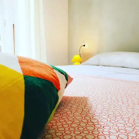 Oda ve Kahvaltı Domus Alma Napoli