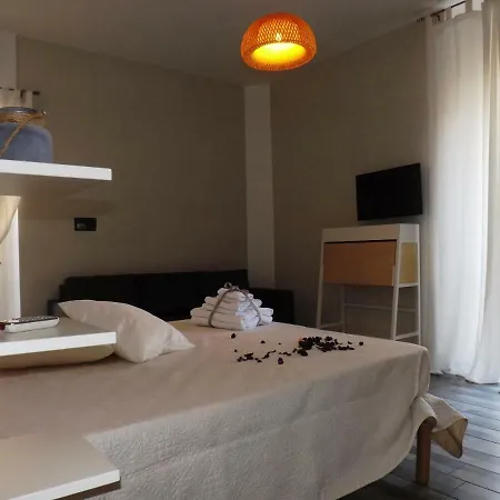 Domus Alma Oda ve Kahvaltı Napoli
